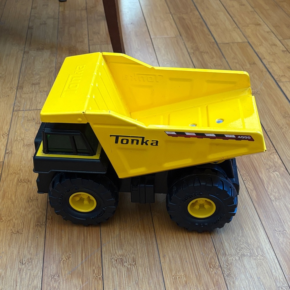 Large Metal Tonka Truck